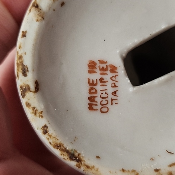 Vintage Occupied Japan Porcelain Figure w/ Hand Missing - Picture 7 of 10